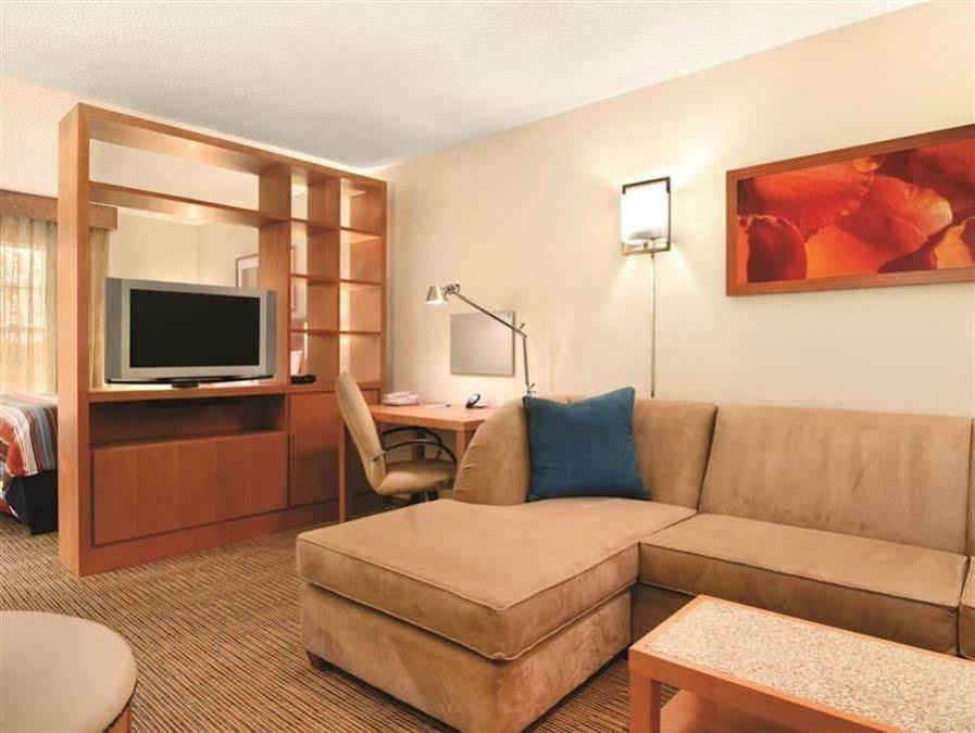 Hyatt House Houston/Energy Corridor Hotel Buitenkant foto